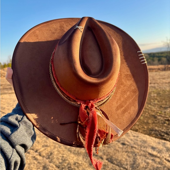 Brown Suede Cowboy Hat - Picture 4 of 8